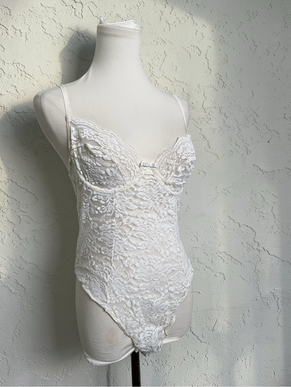 Vintage White Lace Bodysuit Teddy Lingerie Romantic Cottagecore Bridal M